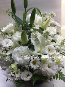 台東区　雷門へ御供のお花を配達いたしました｜「ふじフラワー」　（東京都台東区の花キューピット加盟店 花屋）のブログ