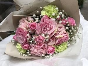 御祝の花束を　台東区　松が谷へお届けいたしました♪｜「ふじフラワー」　（東京都台東区の花キューピット加盟店 花屋）のブログ
