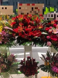 台東区　上野へ　御開店の御祝に　御祝のスタンド花をお届けいたしました♪｜「ふじフラワー」　（東京都台東区の花キューピット加盟店 花屋）のブログ