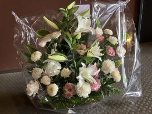 台東区　谷中へ御供のお花をお届けいたしました。｜「ふじフラワー」　（東京都台東区の花キューピット加盟店 花屋）のブログ