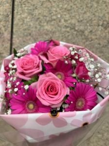 台東区　西浅草へ　御祝の花束を配達いたしました♪｜「ふじフラワー」　（東京都台東区の花キューピット加盟店 花屋）のブログ