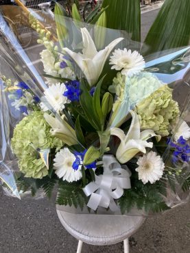 台東区蔵前へ　御供のアレンジメント花をお届けいたしました。｜「ふじフラワー」　（東京都台東区の花キューピット加盟店 花屋）のブログ