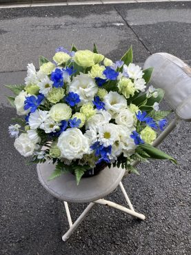 台東区上野へ　御供のアレンジメント花をお届けいたしました。｜「ふじフラワー」　（東京都台東区の花キューピット加盟店 花屋）のブログ