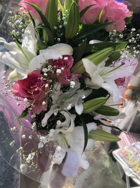 浅草ロック座さまへ　御公演の御祝の花を配達いたしました♪｜「ふじフラワー」　（東京都台東区の花キューピット加盟店 花屋）のブログ