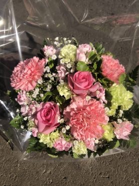 浅草ビューホテルさまへ御祝のアレンジメント花をお届けいたしました♪｜「ふじフラワー」　（東京都台東区の花キューピット加盟店 花屋）のブログ