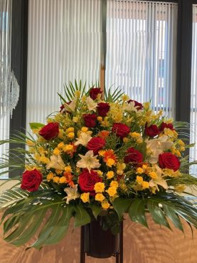 浅草公会堂さまへ　御開店のお祝いのスタンド花を配達いたしました♪|「ふじフラワー」　（東京都台東区の花屋）のブログ