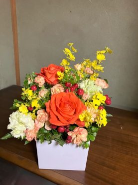 台東区　松ケ谷へ　御開店のお祝いにアレンジメント花を配達いたしました♪｜「ふじフラワー」　（東京都台東区の花キューピット加盟店 花屋）のブログ